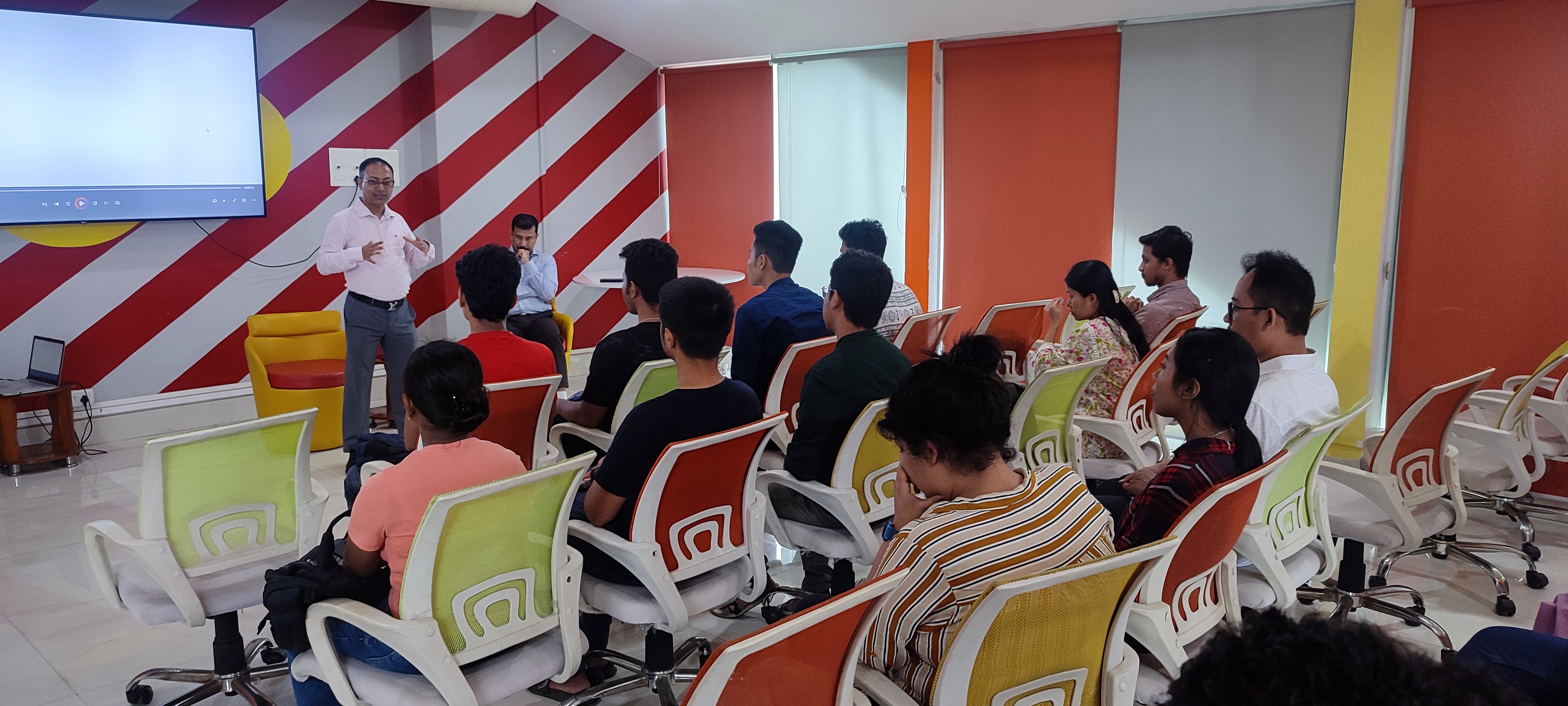 Students from Assam Engineering College visit Assam Startup – the nest as part of Academia Connect Program